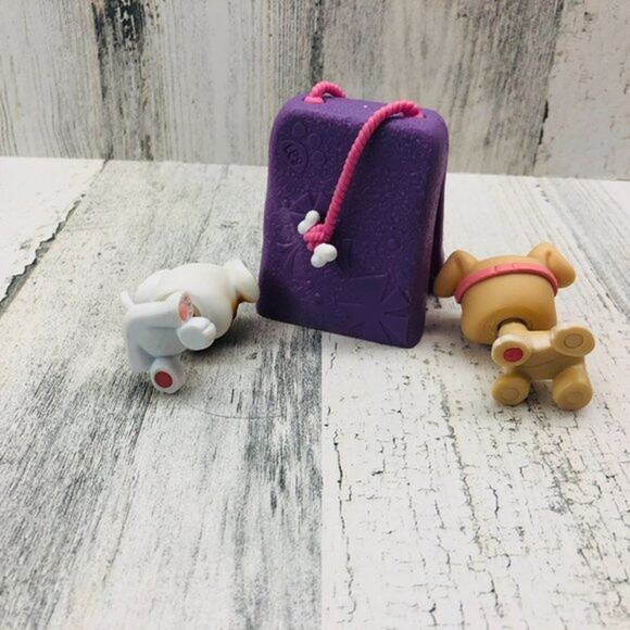 Littlest Pet Shop Boxer Puppy Dog LPS with Accessory - Picture 3 of 3